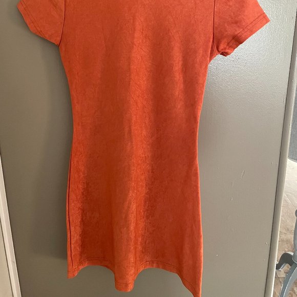 SHASA Collection Short Sleeve Turtleneck Mini Dress - Picture 3 of 4